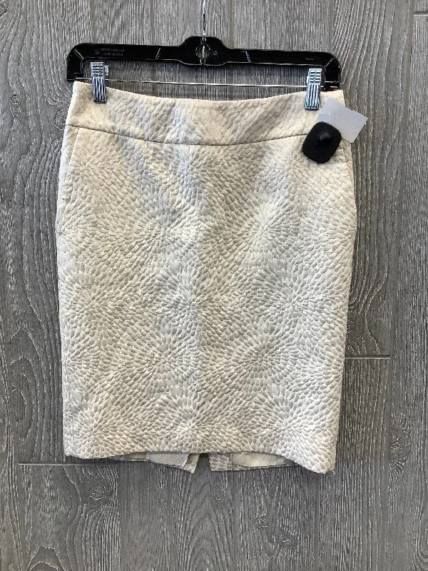 Light Layers Skirt Midi By Ann Taylor In Cream, Size: 0
