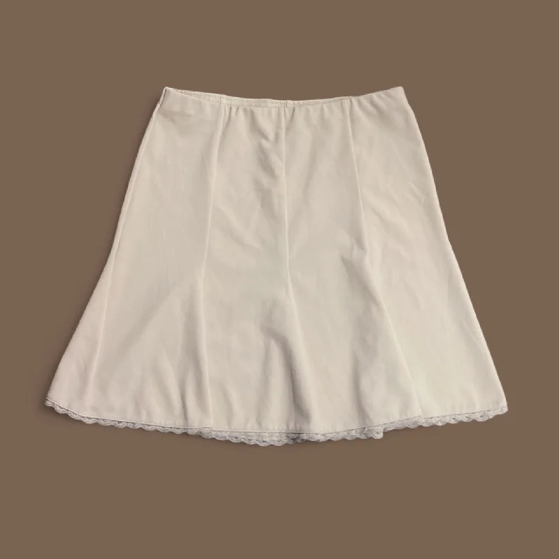 Urban Chic Skirt Mini & Short By Express In Ivory, Size: S