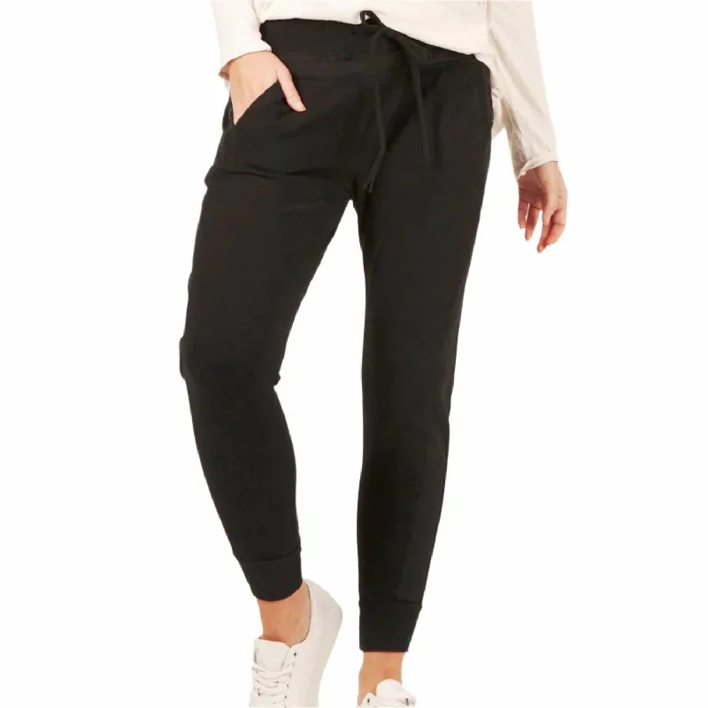 Comfortable Fashion Looks The Ultimate Jogger Pants In Black