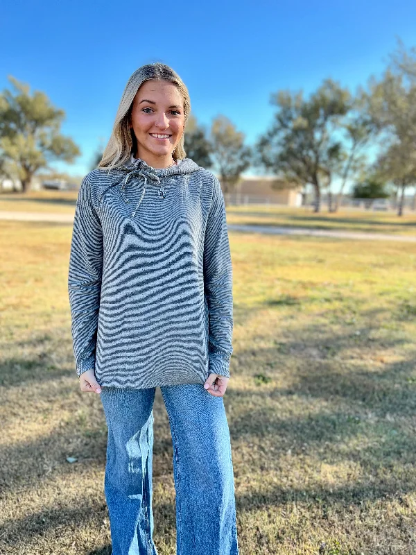Sporty Comfort On Cloud 9 Pullover*