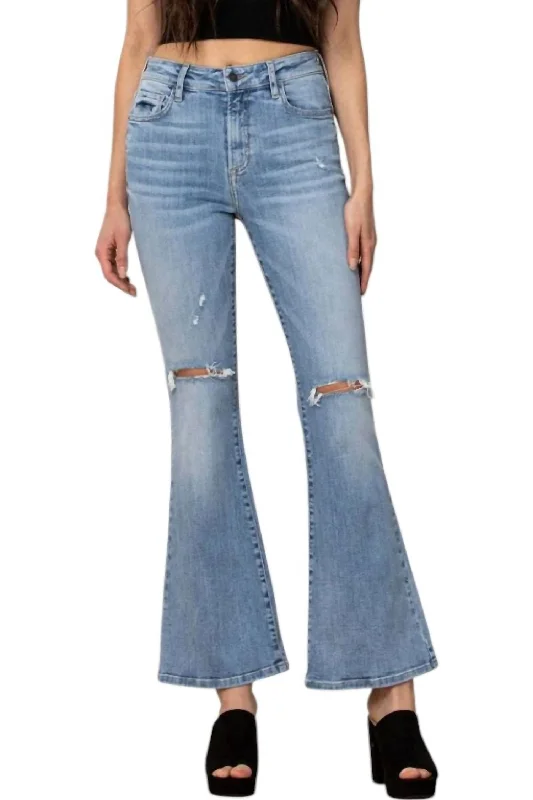 Casual Fit Wear Kiki Mid Rise Flare Jeans In Light Wash