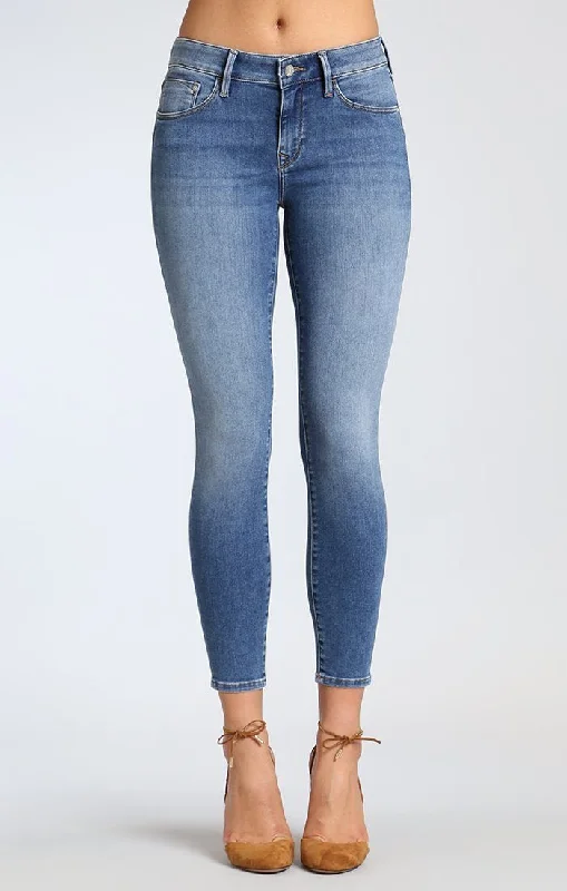 Effortless Looks Mavi Adriana Ankle Super Soft Skinny In Mid Supersoft