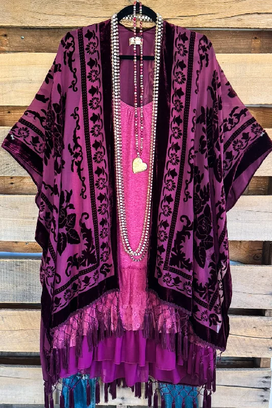 Relaxed Chic AHB EXCLUSIVE: Stained Glass Kimono Burnout Velvet - Burgundy