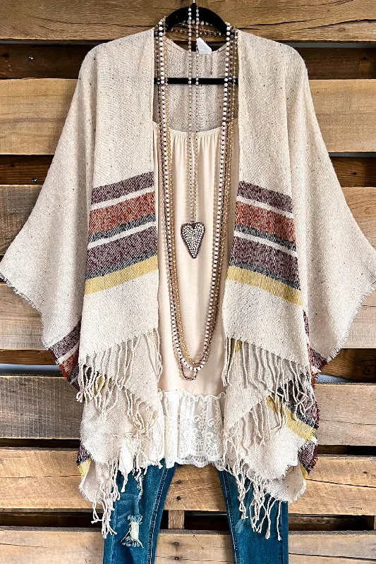 Sporty Wear Picnic Plans Poncho - Apricot/Rust