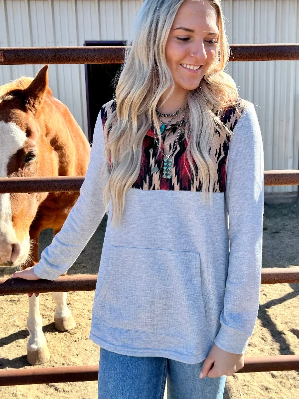 Cozy Fitting Grey Colors Of The Southwest Pullover*