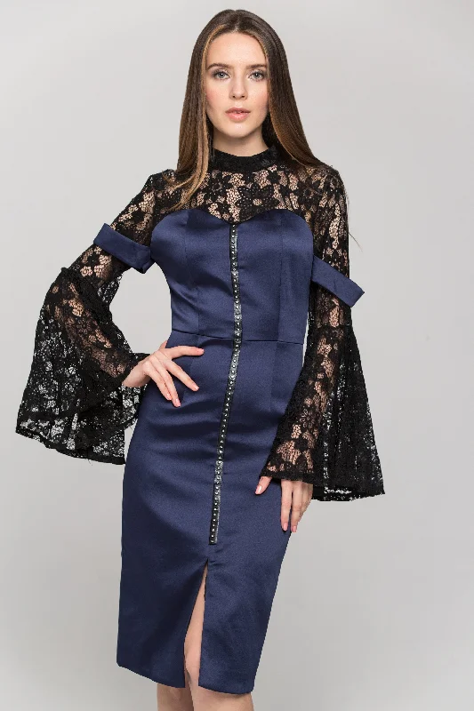 Easy-to-Wear Blue Sweatheart Black Lace Yoke Sleeved Midi Dress