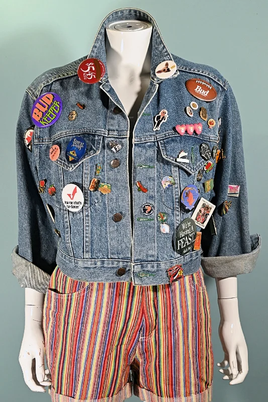 Easy Comfort Style SOLD Vintage Cropped Bongo Denim Jacket, 90s Pins & Buttons, OOAK S