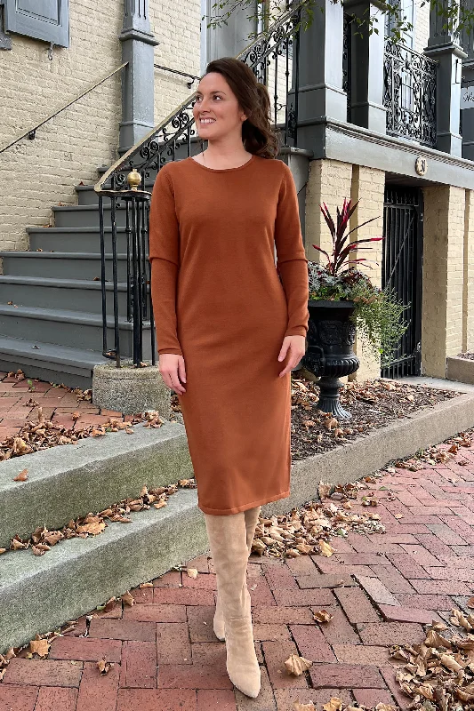 Light Dressing THE QUINN EVERYDAY SCOOP NECK SWEATER DRESS IN TERRACOTTA (FINAL SALE) Light Dressing THE QUINN EVERYDAY SCOOP NECK SWEATER DRESS IN TERRACOTTA (FINAL SALE)