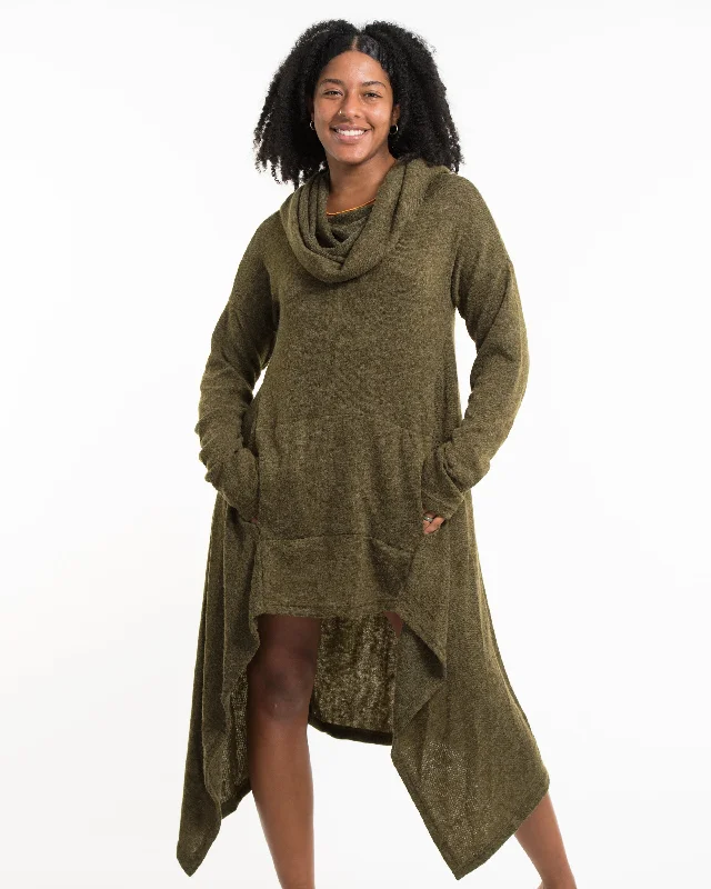 Warm Chic Ultra Long Hooded Sweater in Green