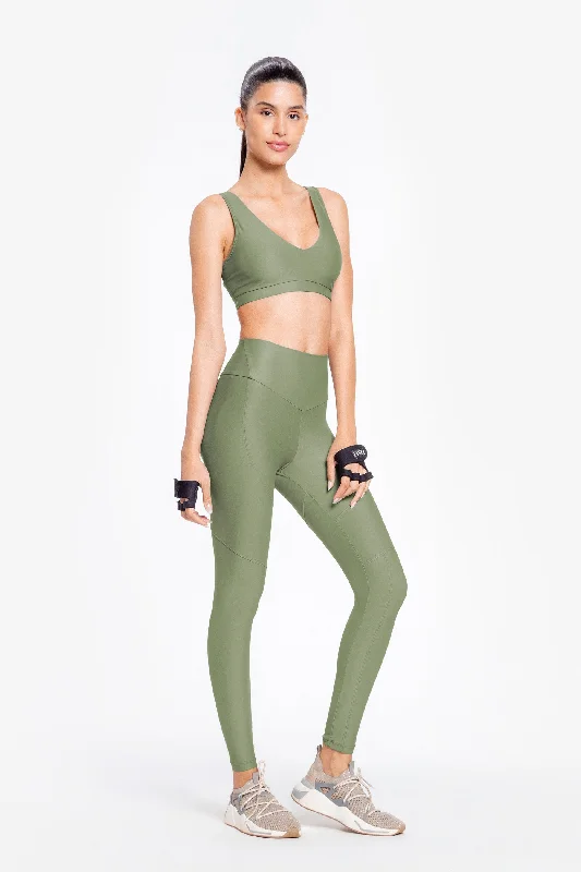 Versatile Casuals Holographic L! Fit Legging