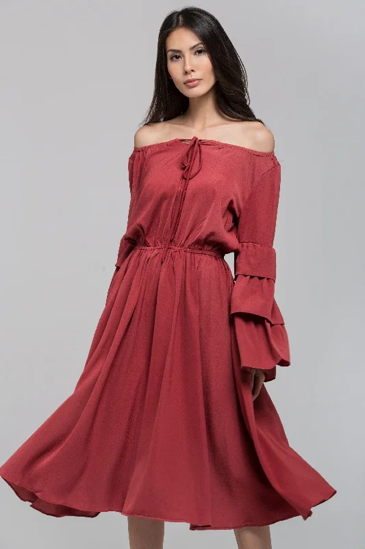 Chic Outfits Brick Red Ruffle Flare Sleeve Midi Dress