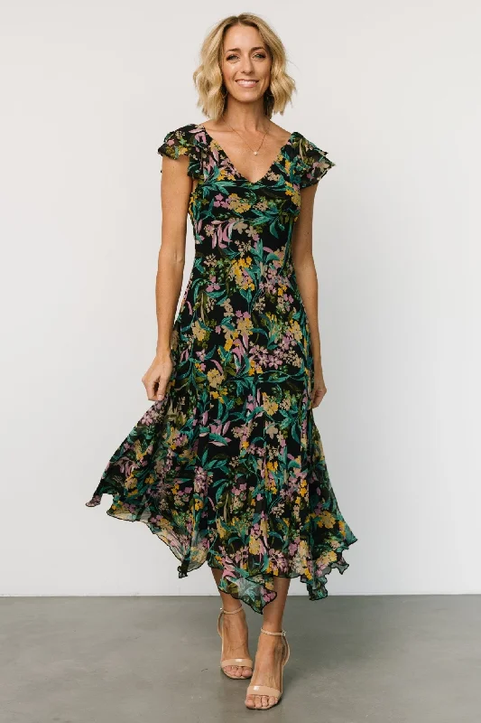 Cozy Essentials Alisa Maxi Dress | Black Floral