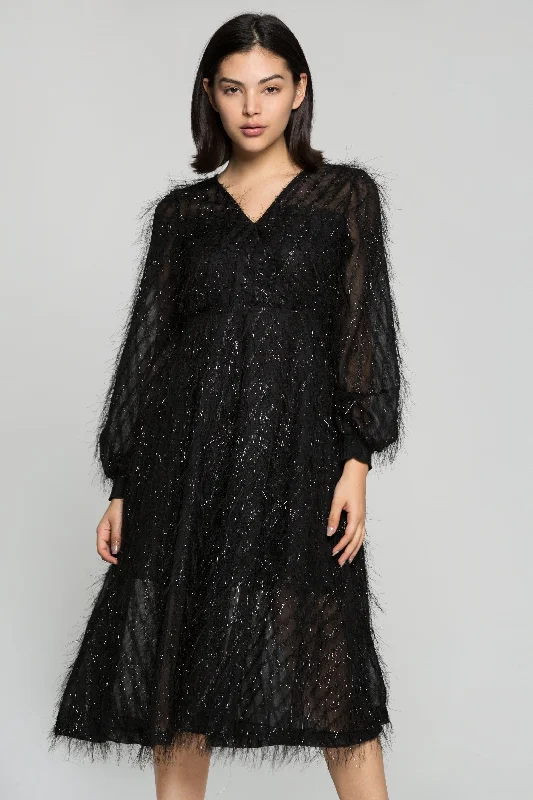 Relaxed Looks Black Threads Embossed Midi Dress