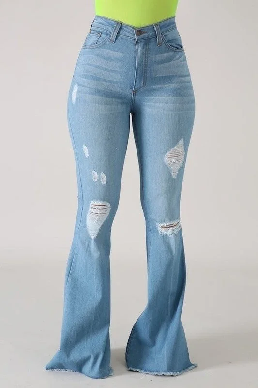 Warm Chic Sexy Body Light Wash Flare leg Jeans