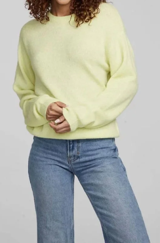 Elegant Fit Frankie Pullover Sweater In Limelight