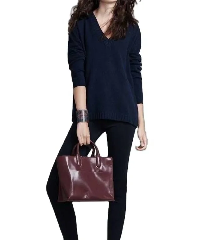 Relaxed Jackets Luxe T-Back Vee Sweater In Navy/truffle