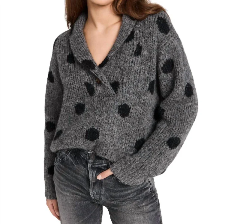 Casual Fit Polkadot Henley Pullover Sweater In Charcoal