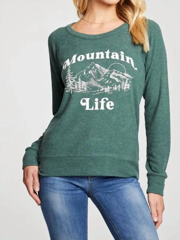 Urban Chic Rpet Bliss Knit Long Sleeve Raglan Pullover In Mountain Life