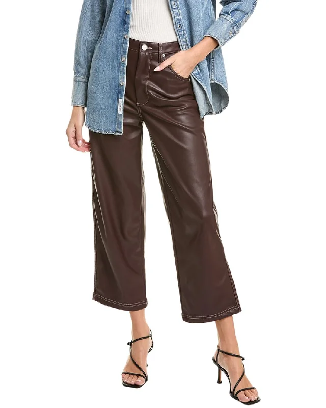 Simple Looks Blank NYC The Baxter Black Ribcage Straight Leg Jean