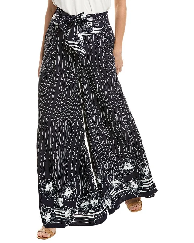 Weekend Comfort Gracia Lines & Flower Print Flare Pant