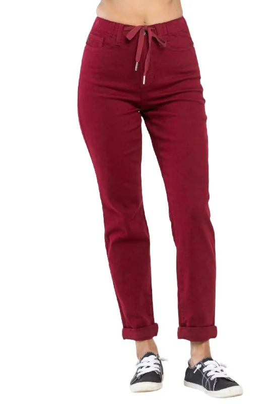 Simple Chic High Rise Double Roll Cuff Jogger In Scarlett