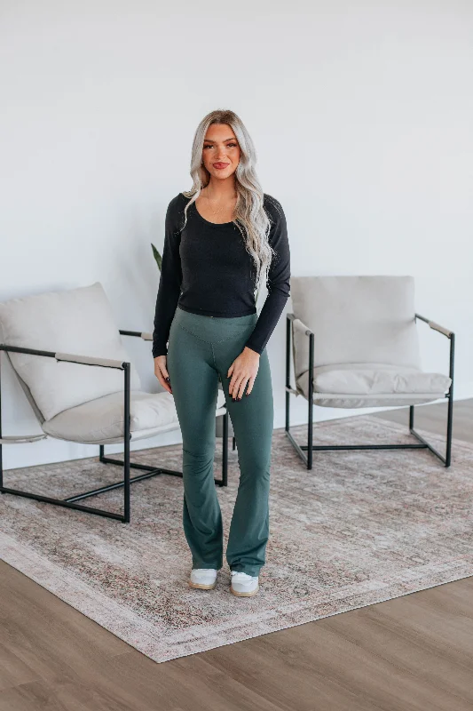 All-Day Outfits Kalista Crossover Flare Leggings - Spruce