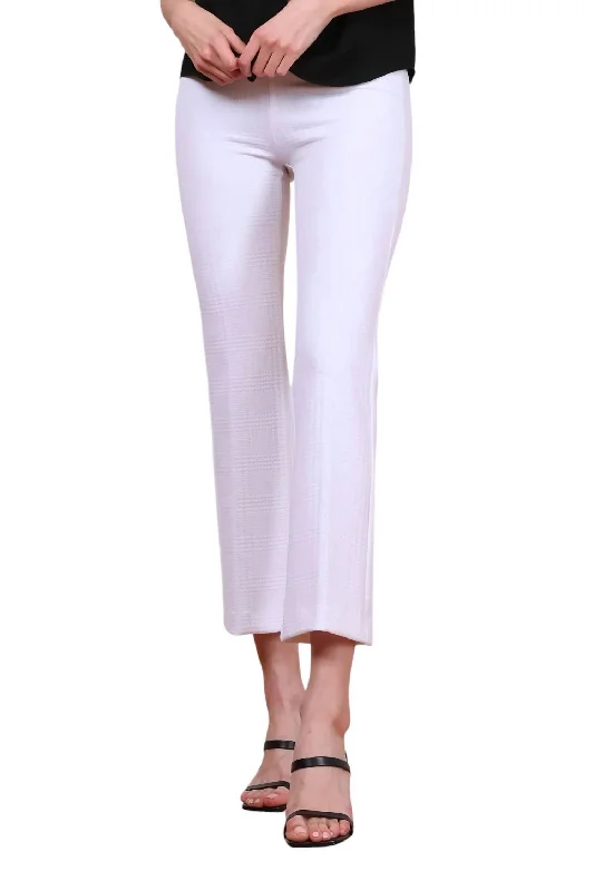 Weekend Comfort Wear Leo Jacquard Pant In White