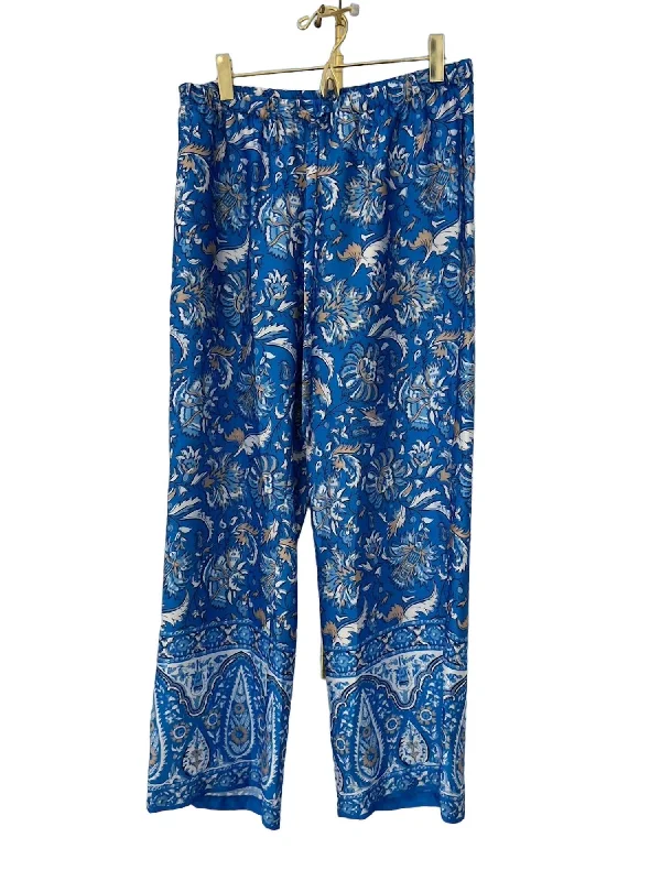 All-Day Style Lori Pant In Batik Floral Border Royal