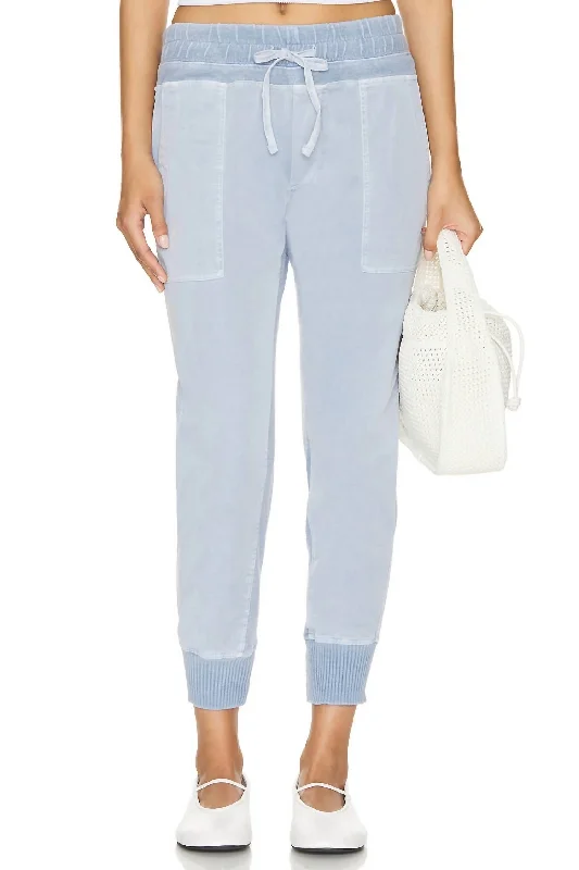 Comfortable Lifestyle Mixed Media Pant In Open Sky Pigment