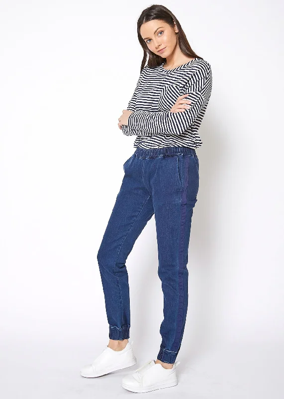 Stylish Fit Ro & De Women's Elastic Cuffed Denim Joggers