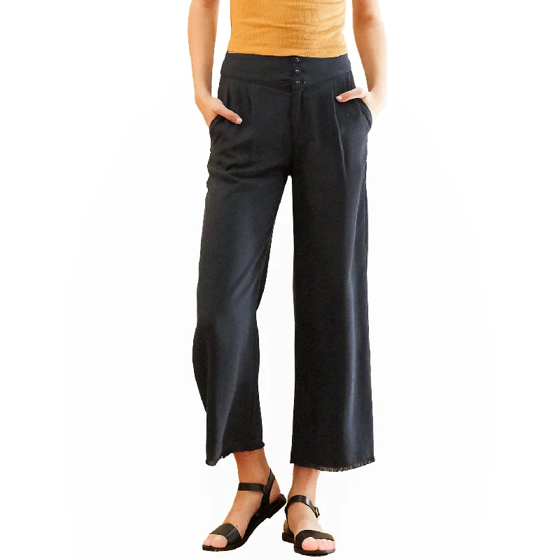 Easy Chic Wear Women's Fringe Hem Cropped Pants in Navy