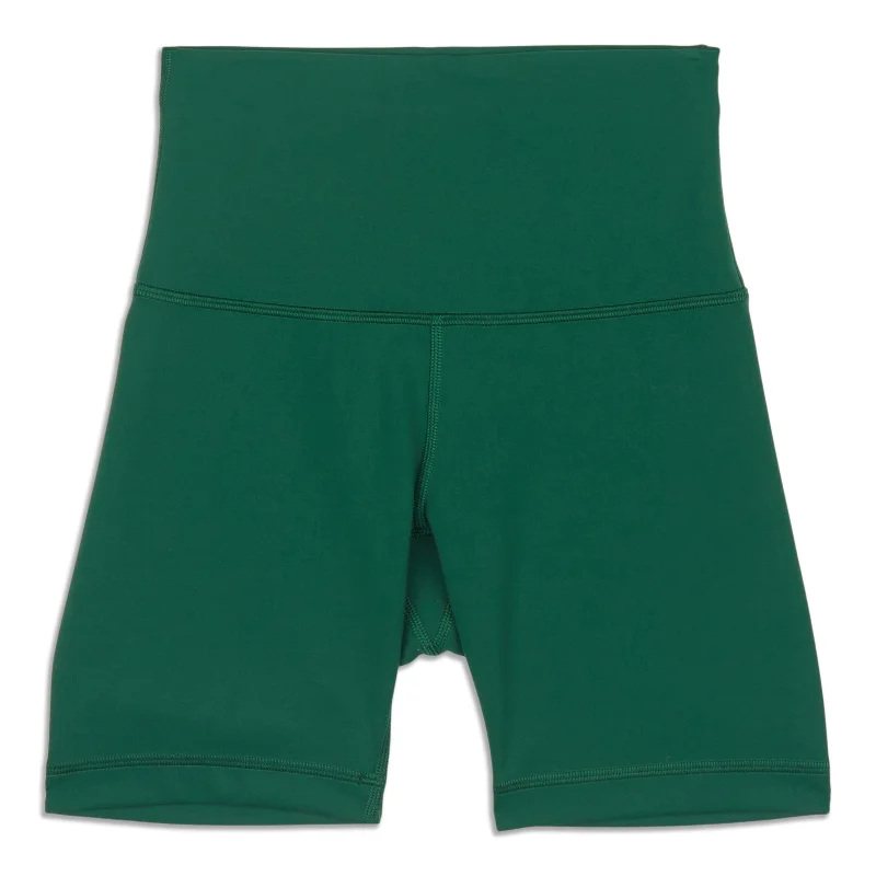 Timeless Style Wunder Train High-Rise Short