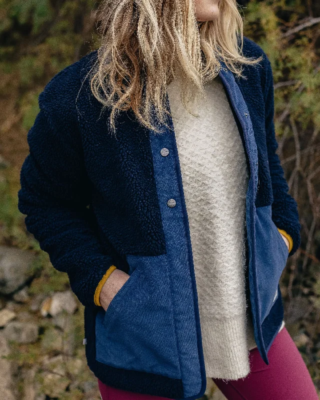Effortless Looks Clover Recycled Cotton-Lined Sherpa Fleece - Deep Navy